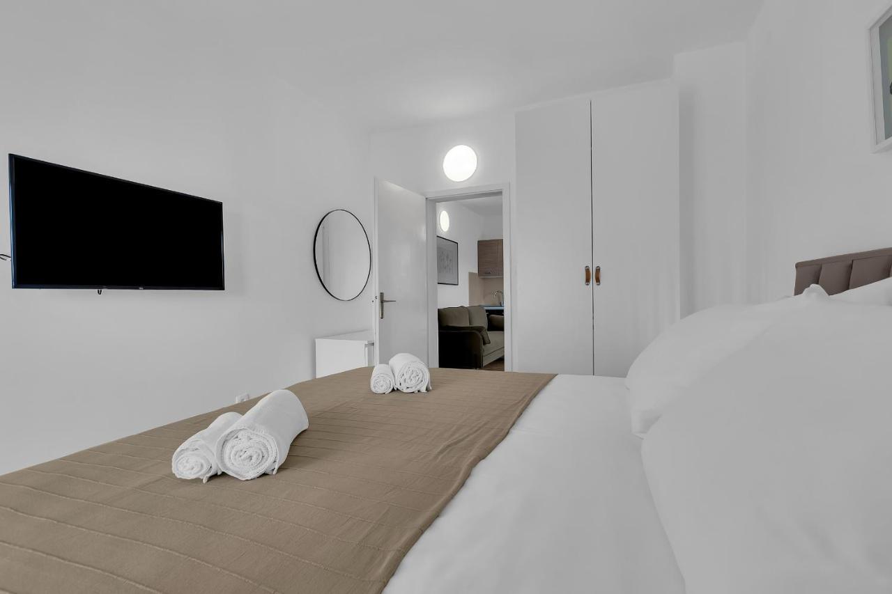 Apartments Barbaric ザオストログ エクステリア 写真