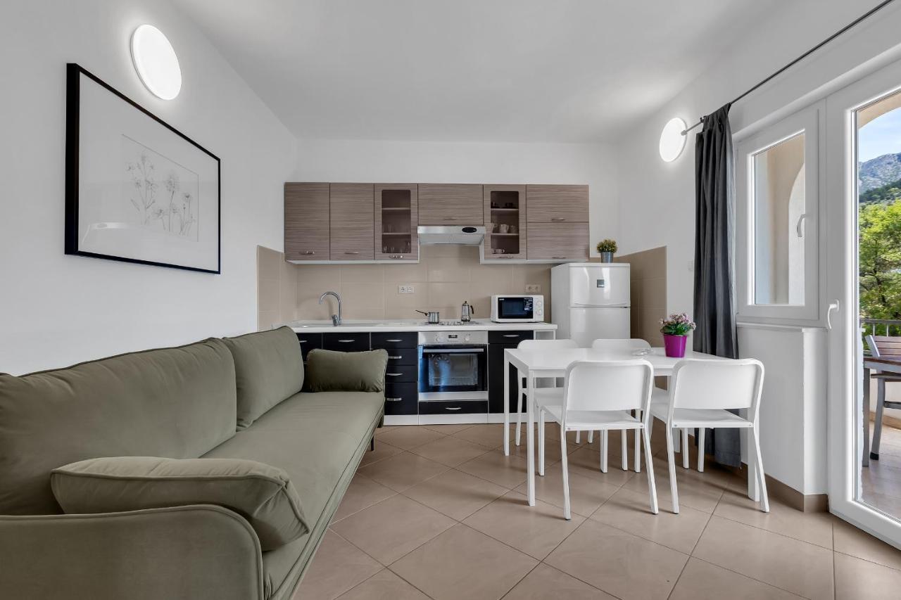 Apartments Barbaric ザオストログ エクステリア 写真